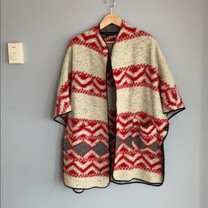 Zara poncho